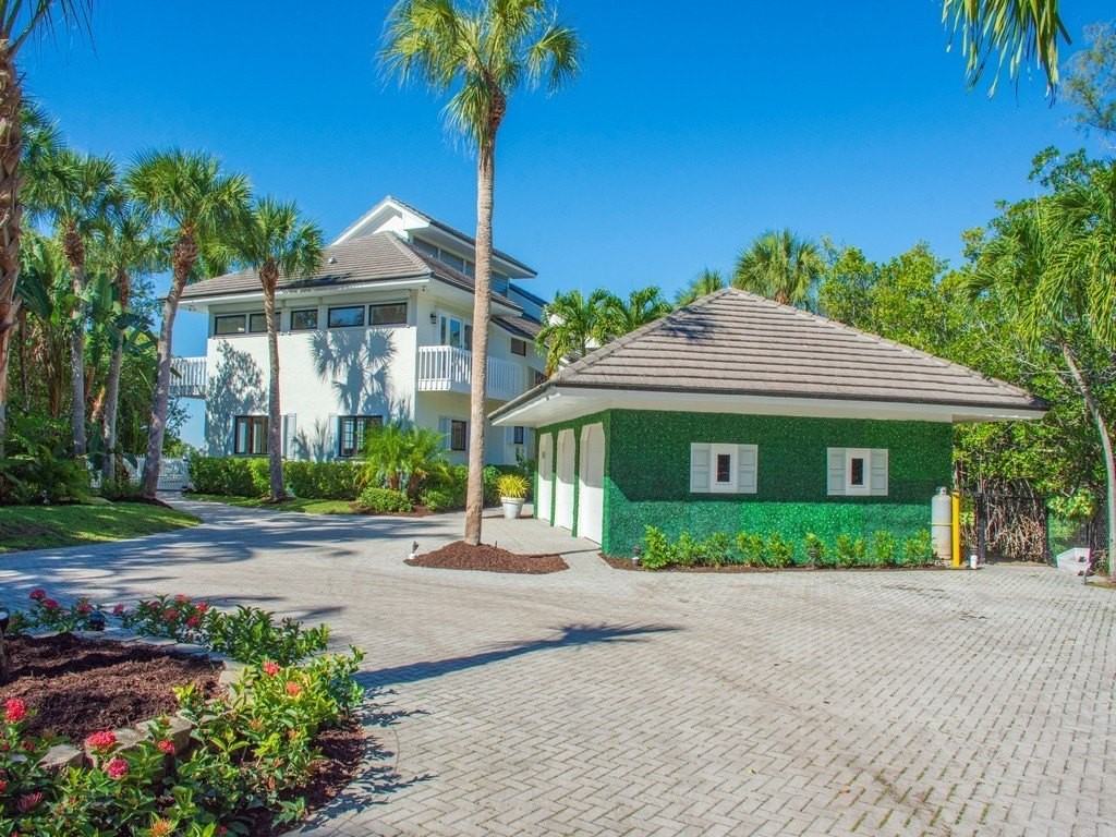 1635 S Highway A1a - Photo 3 of 36