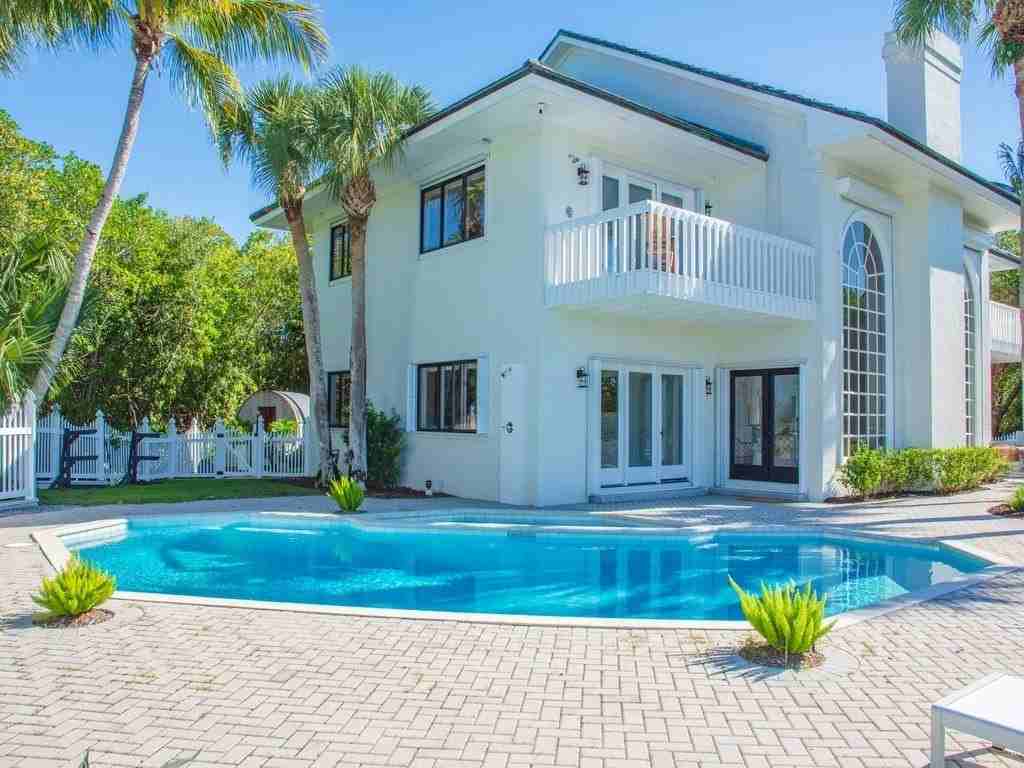 1635 S Highway A1a - Photo 4 of 36