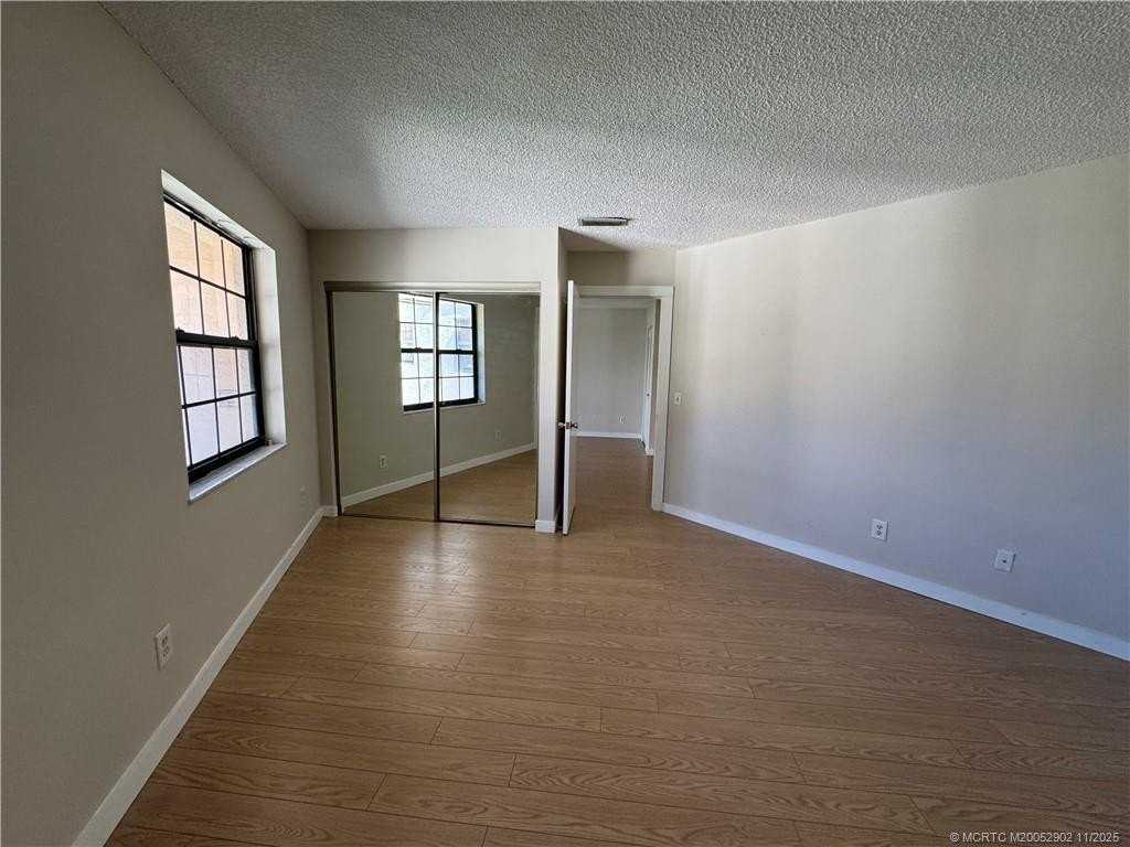 2083 Northeast Collins Circle #8-110 - Photo 6 of 20