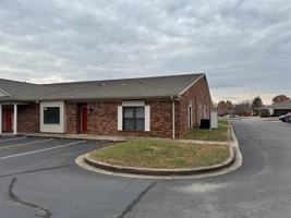 featured image of 1711 Ashley Circle #5