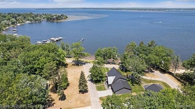 121 14th St - Photo 6 of 41