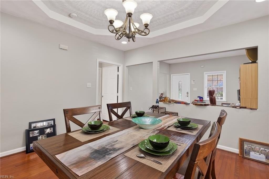 2818 Tidewater Dr - Photo 7 of 34