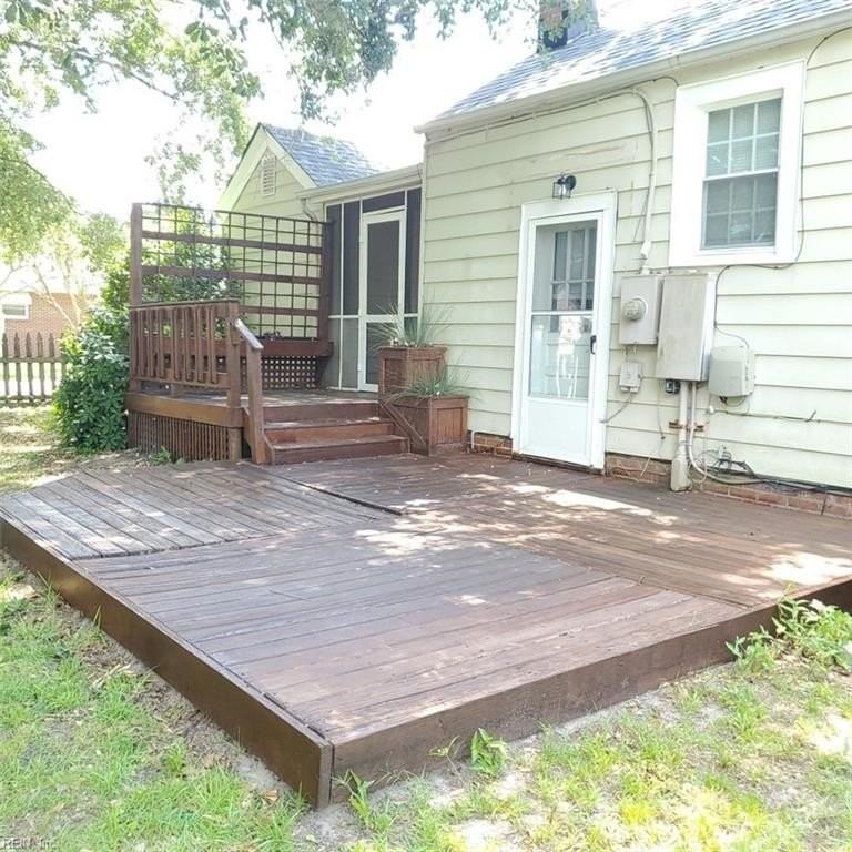 114 Wyoming Ave - Photo 2 of 21