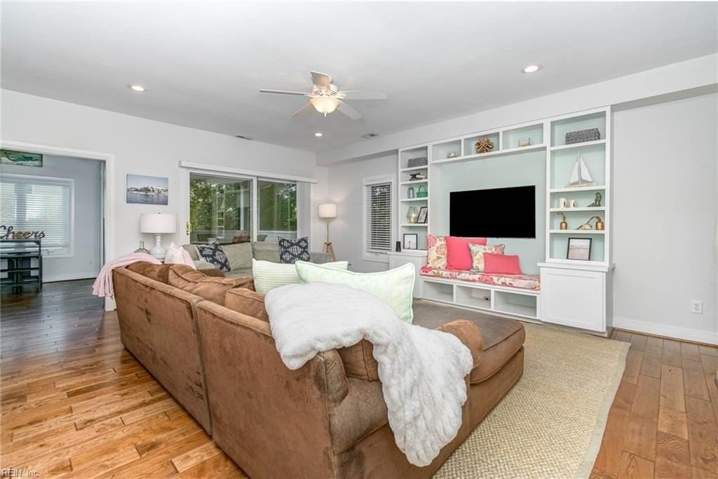 121 84th St #A - Photo 2 of 25