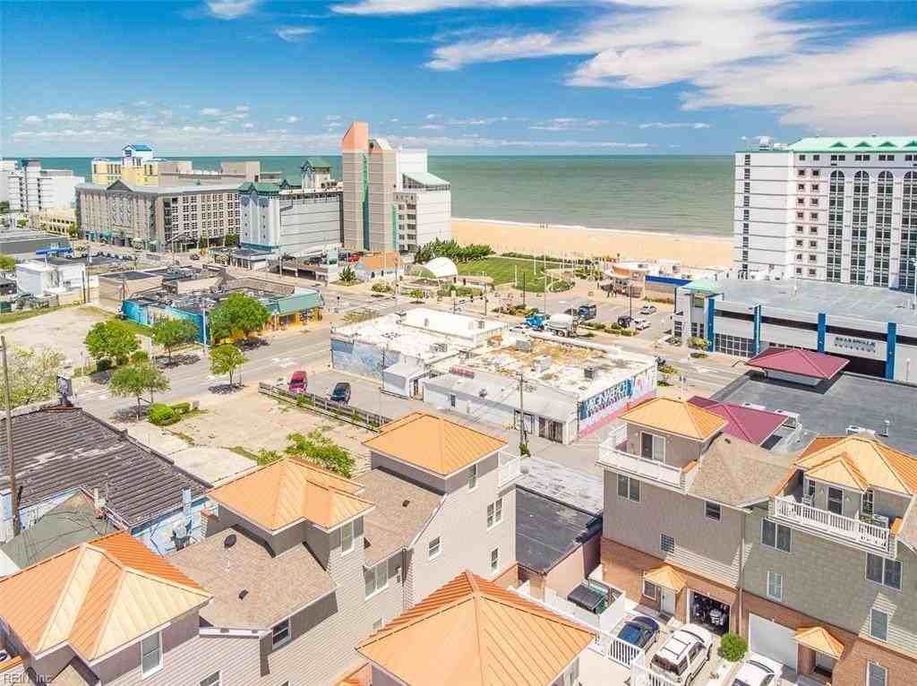 217 16th St #1 - Photo 3 of 47