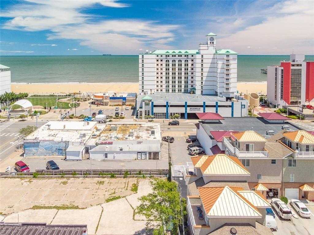 217 16th St #1 - Photo 4 of 47