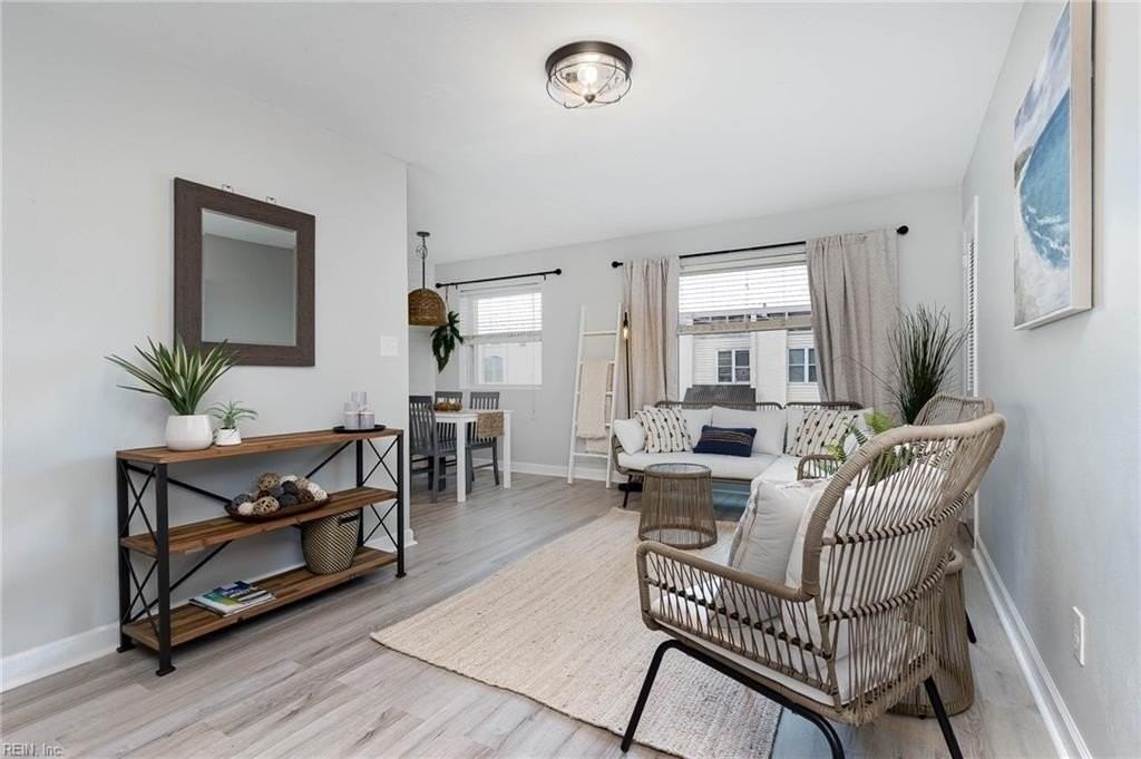 909 Pacific Ave #D - Photo 5 of 25