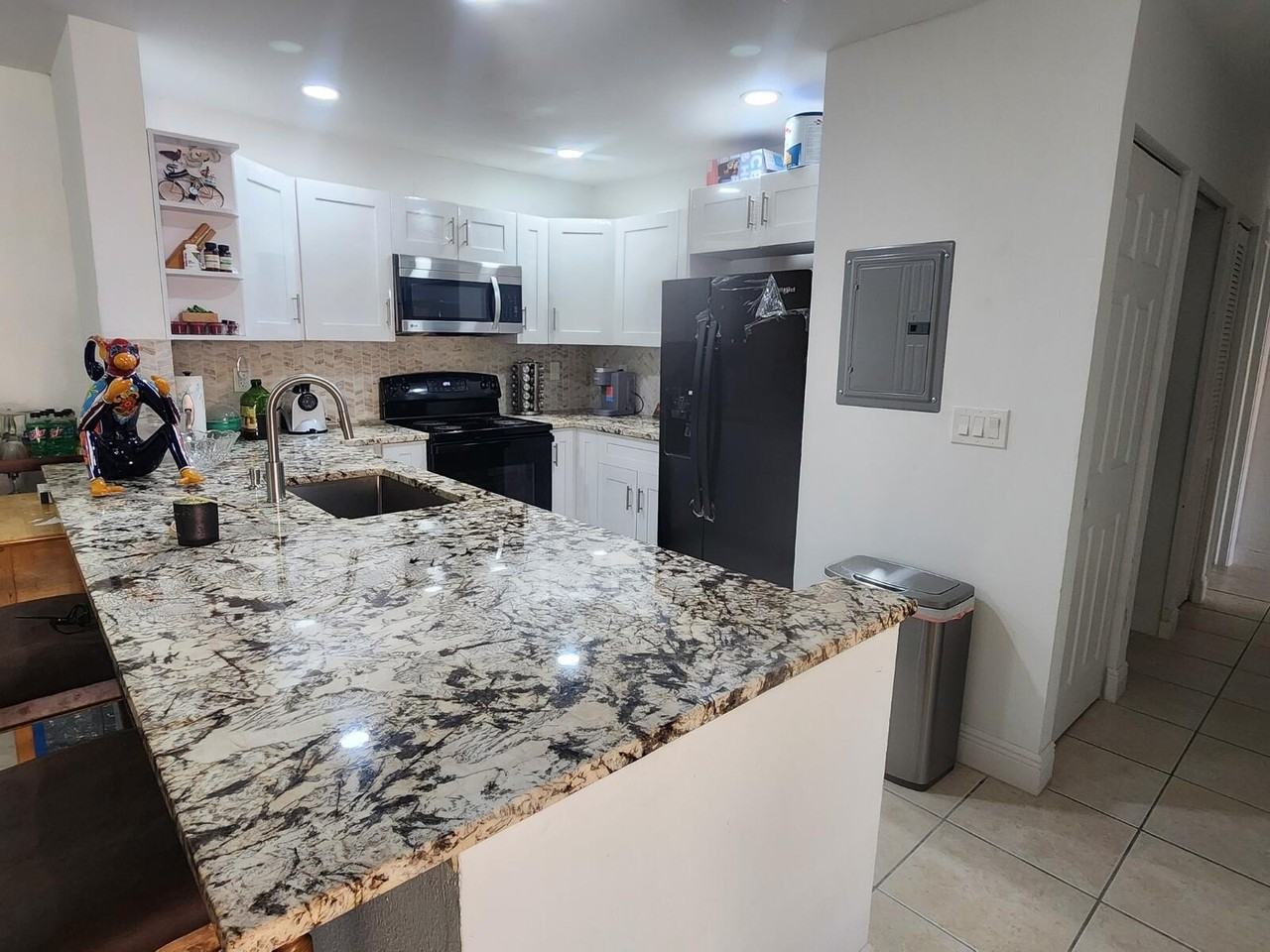 6013 10th Ave N #208 - Photo 4 of 20