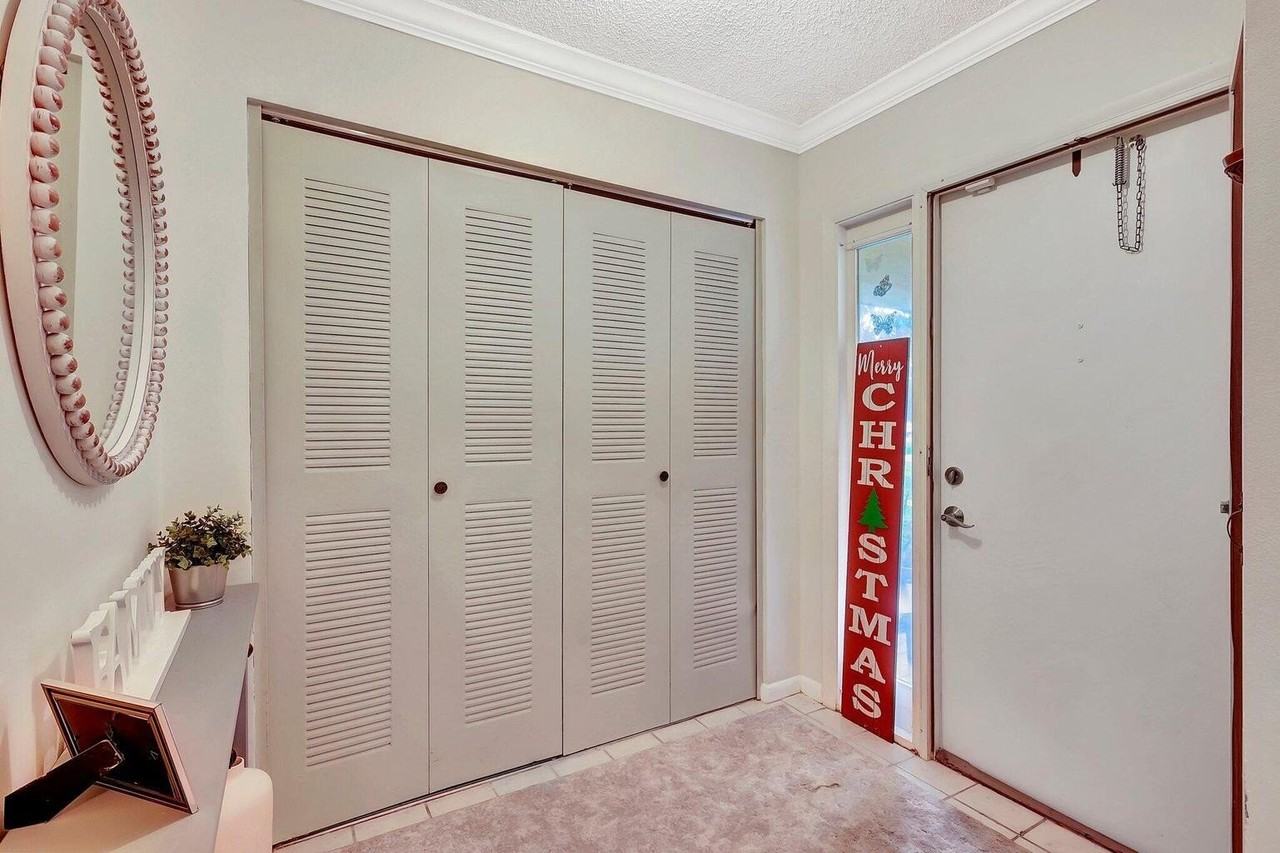 5840 Summerfield Ct - Photo 3 of 19