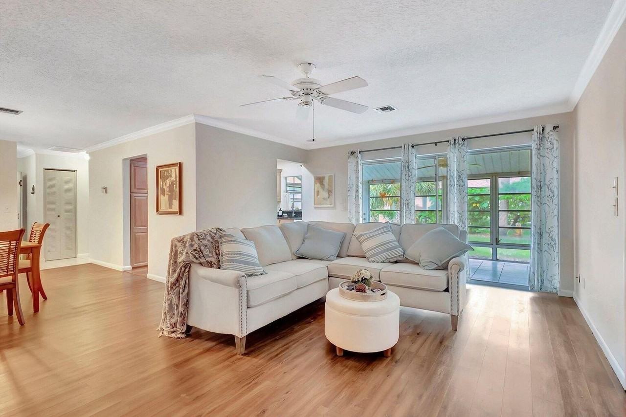 5840 Summerfield Ct - Photo 7 of 19