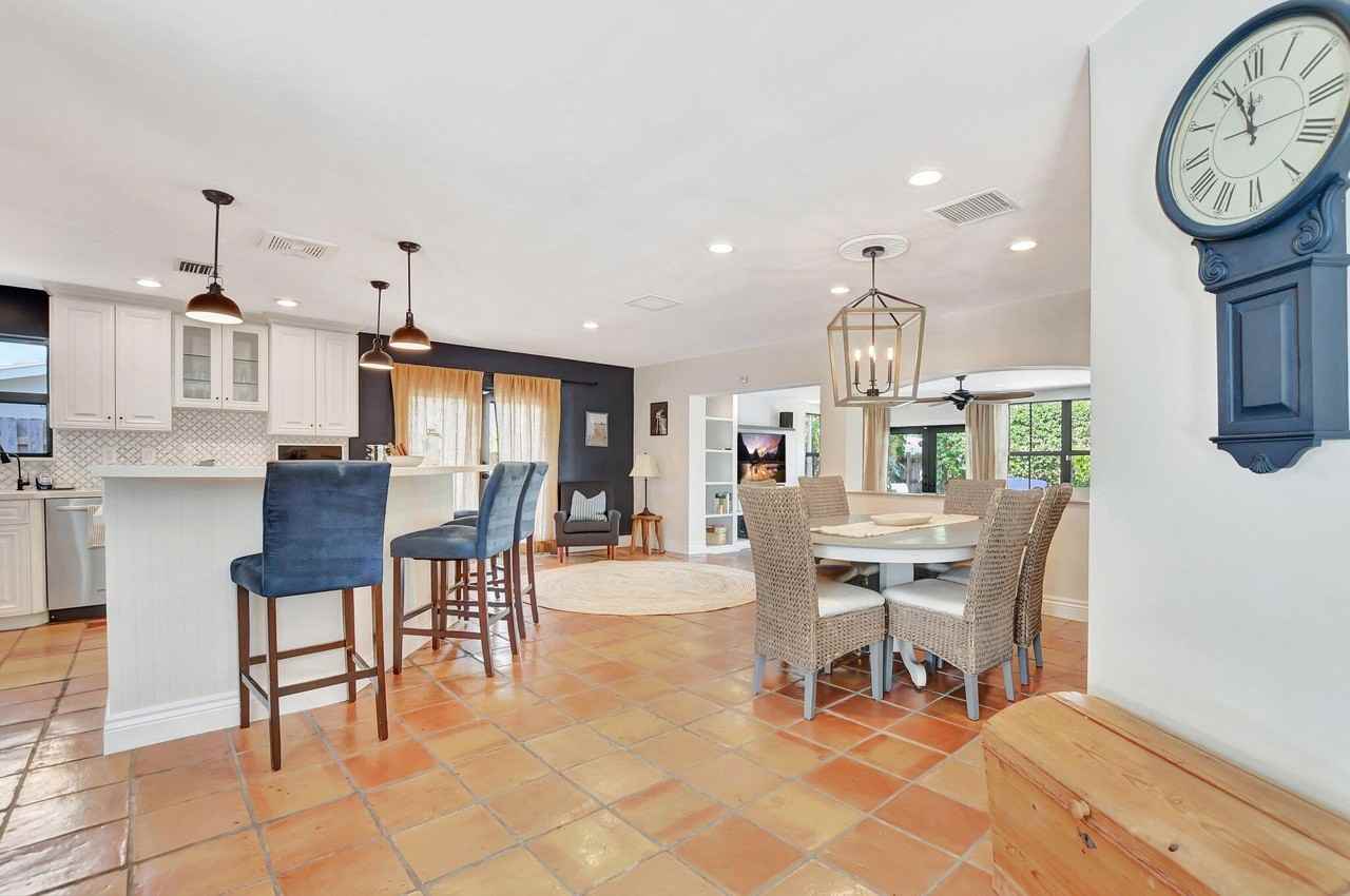 801 Sw 5th St - Photo 6 of 50