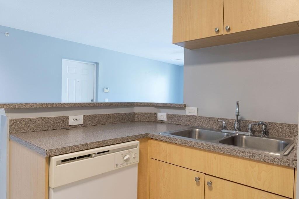 505 Villa Cir - Photo 3 of 25