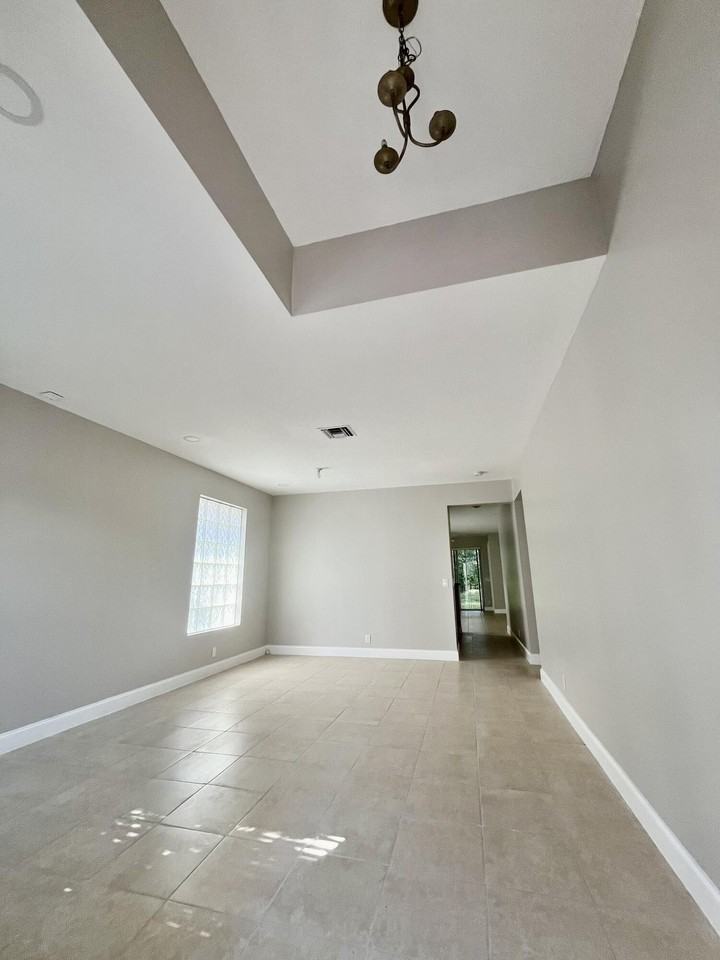 325 Mulberry Grove Rd - Photo 7 of 31