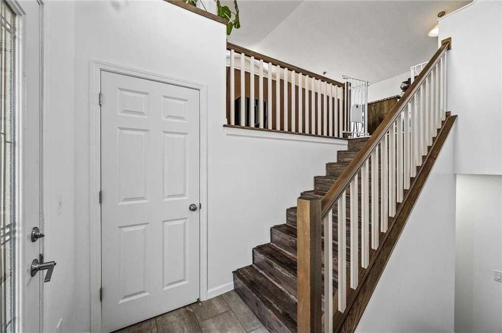 12169 Hupp St Ne - Photo 4 of 8