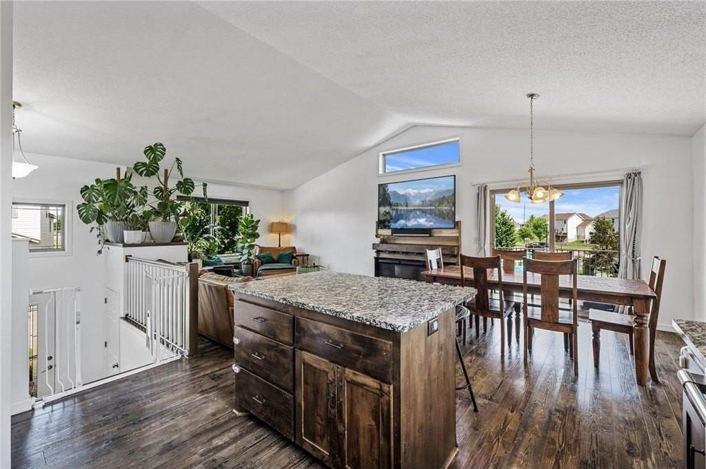 12169 Hupp St Ne - Photo 7 of 8