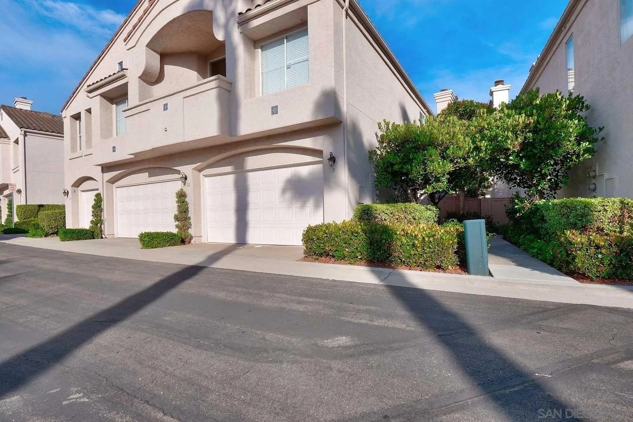 5512 Renaissance Ave Unit 3 #3 - Photo 3 of 50