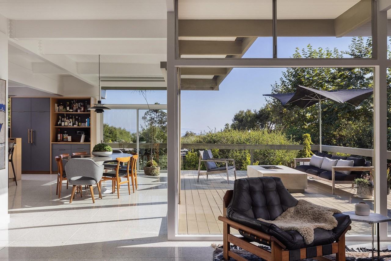 820 Summit Road - Photo 5 of 30