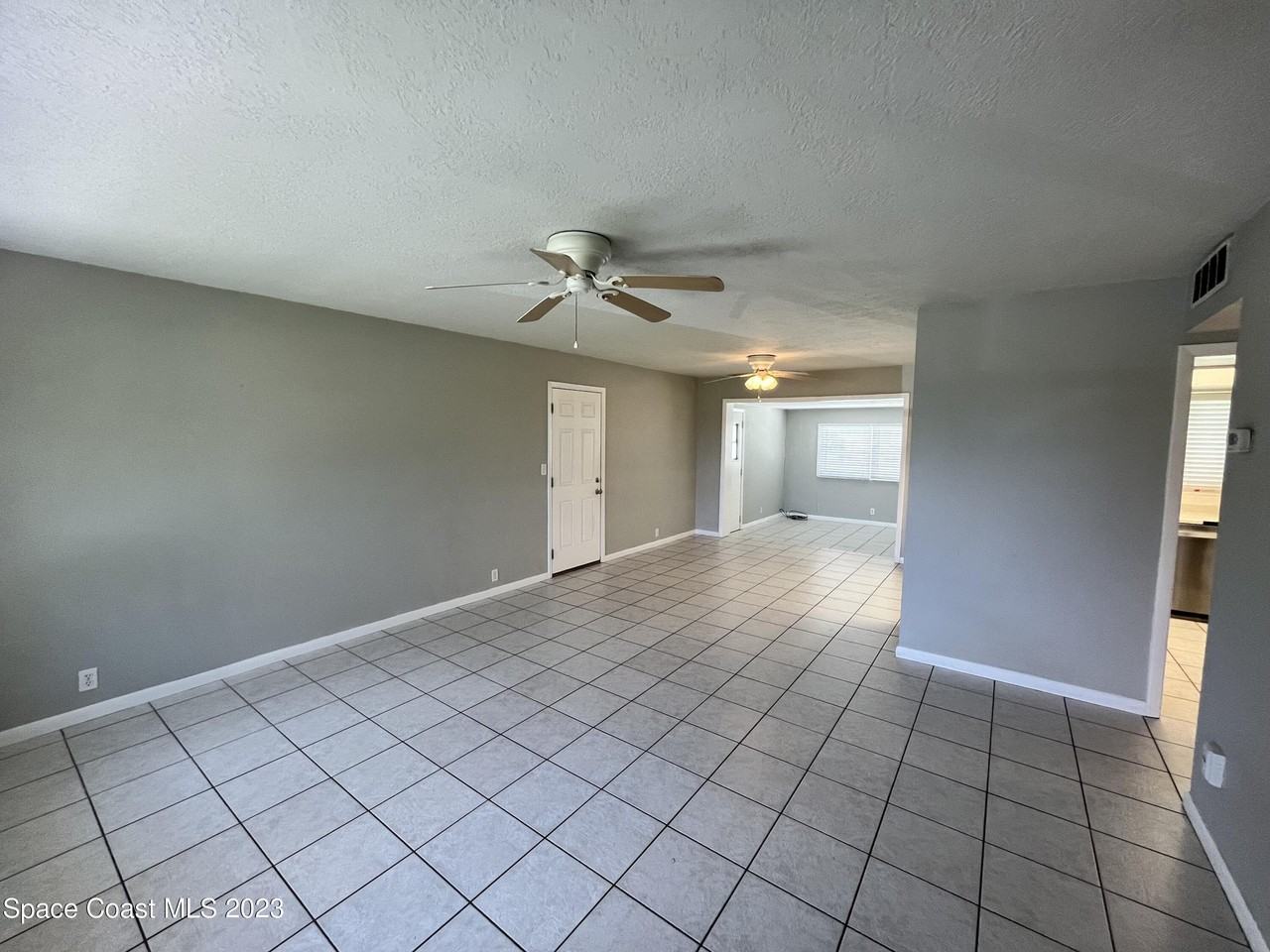 109 Berkeley Street - Photo 2 of 17