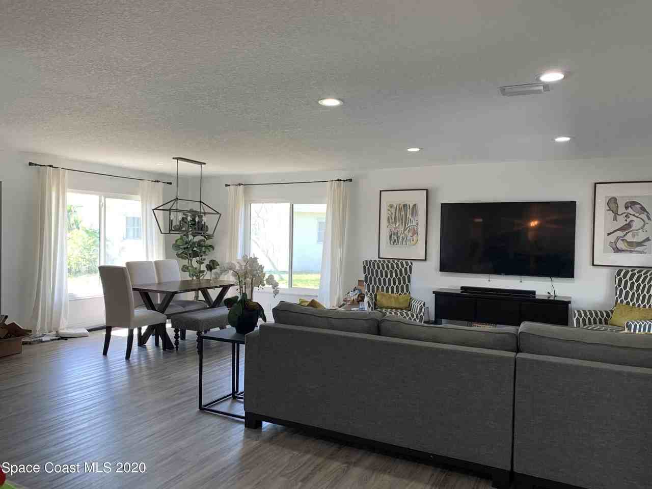 120 Maple Dr - Photo 7 of 13