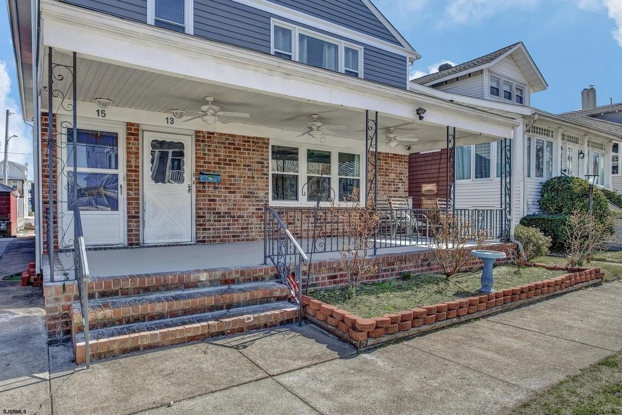 13 N Victoria Ave - Photo 2 of 28