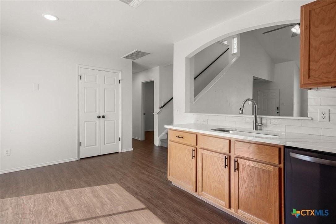 230 San Felipe Drive - Photo 7 of 22