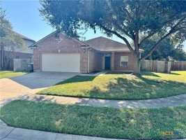 featured image of 106 Pin Oak Court