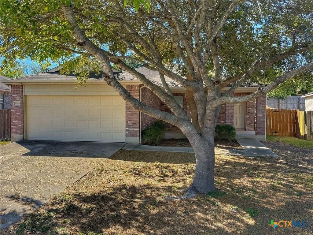 2254 Hidden Mdw - Photo 2 of 26