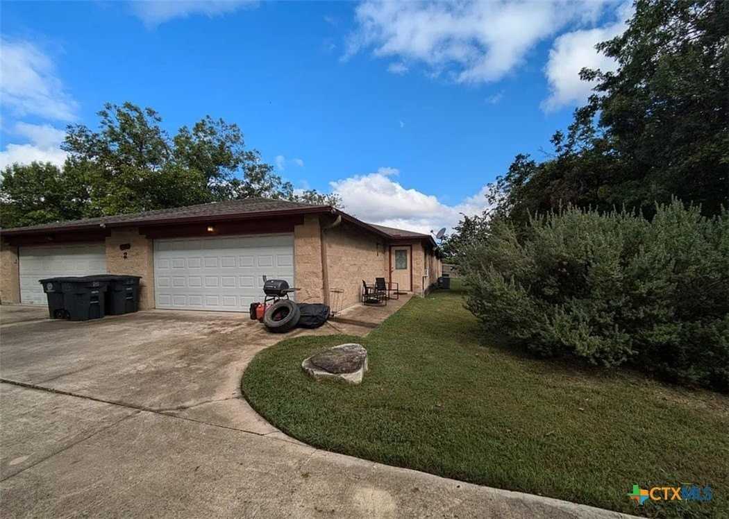 1821 Post Rd - Photo 6 of 6