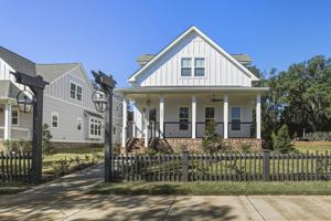featured image of 4056 Biltmore Avenue