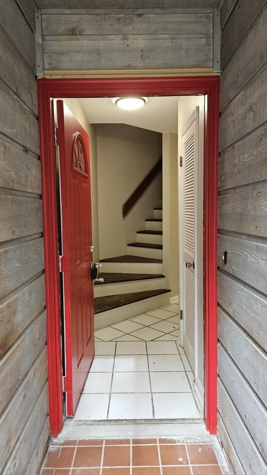 1998C Nicklaus Dr - Photo 3 of 25