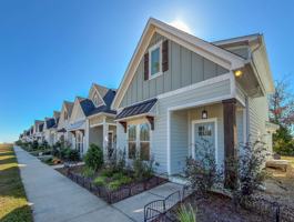 featured image of 2856 Blue Blossom Trl