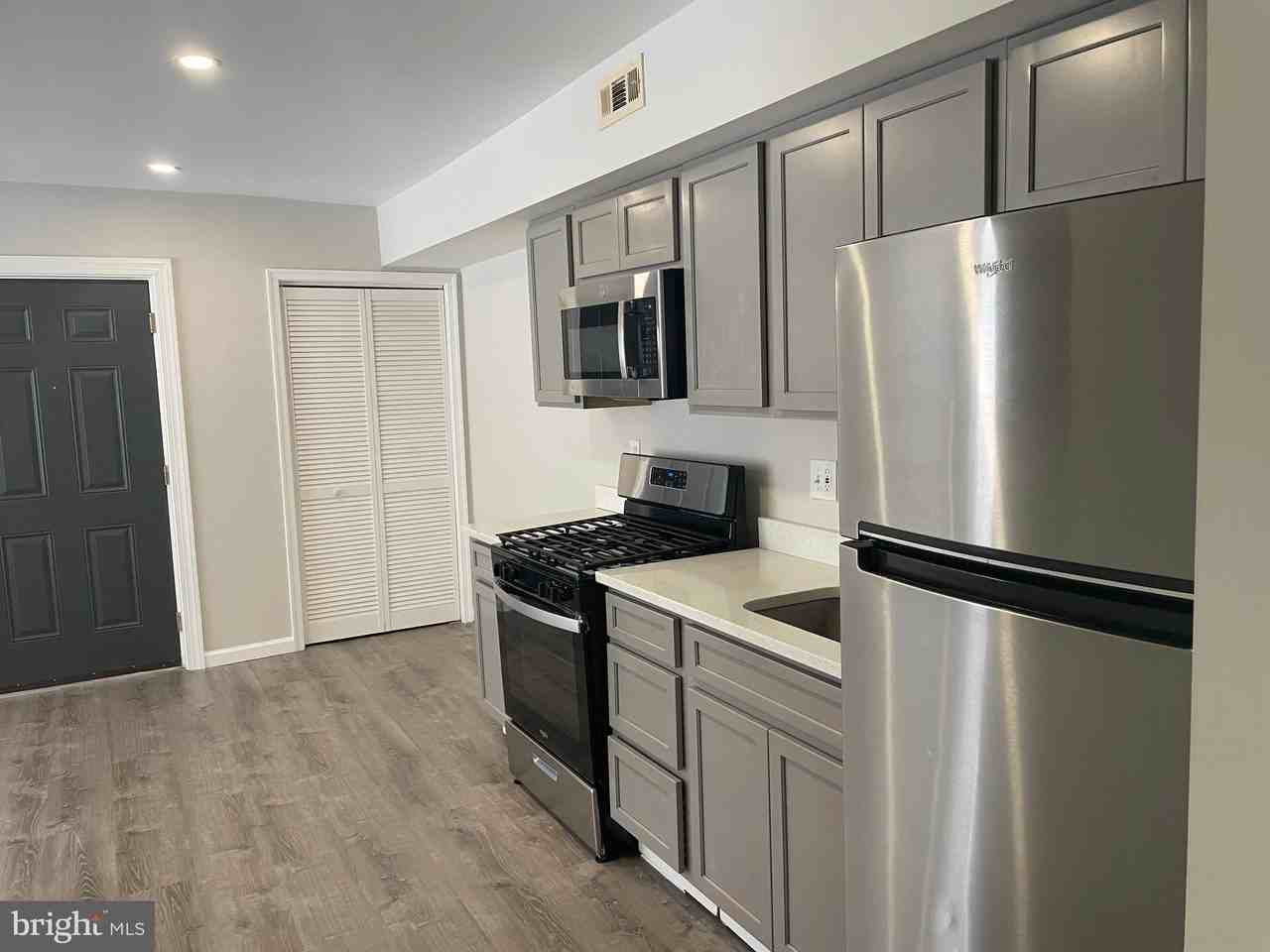 330 63rd Street Northeast #302 - Photo 6 of 18