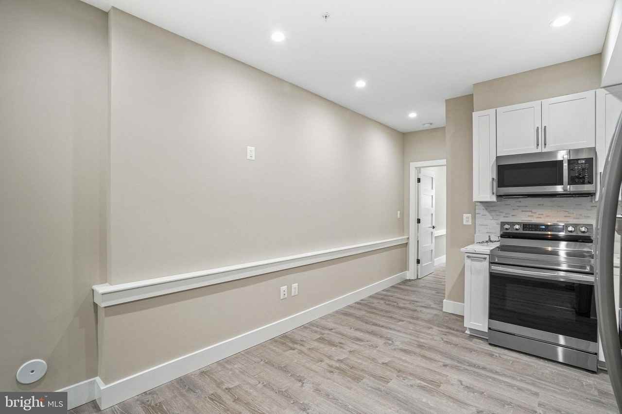 1371 Florida Ave Ne Unit 1 #1 - Photo 4 of 17