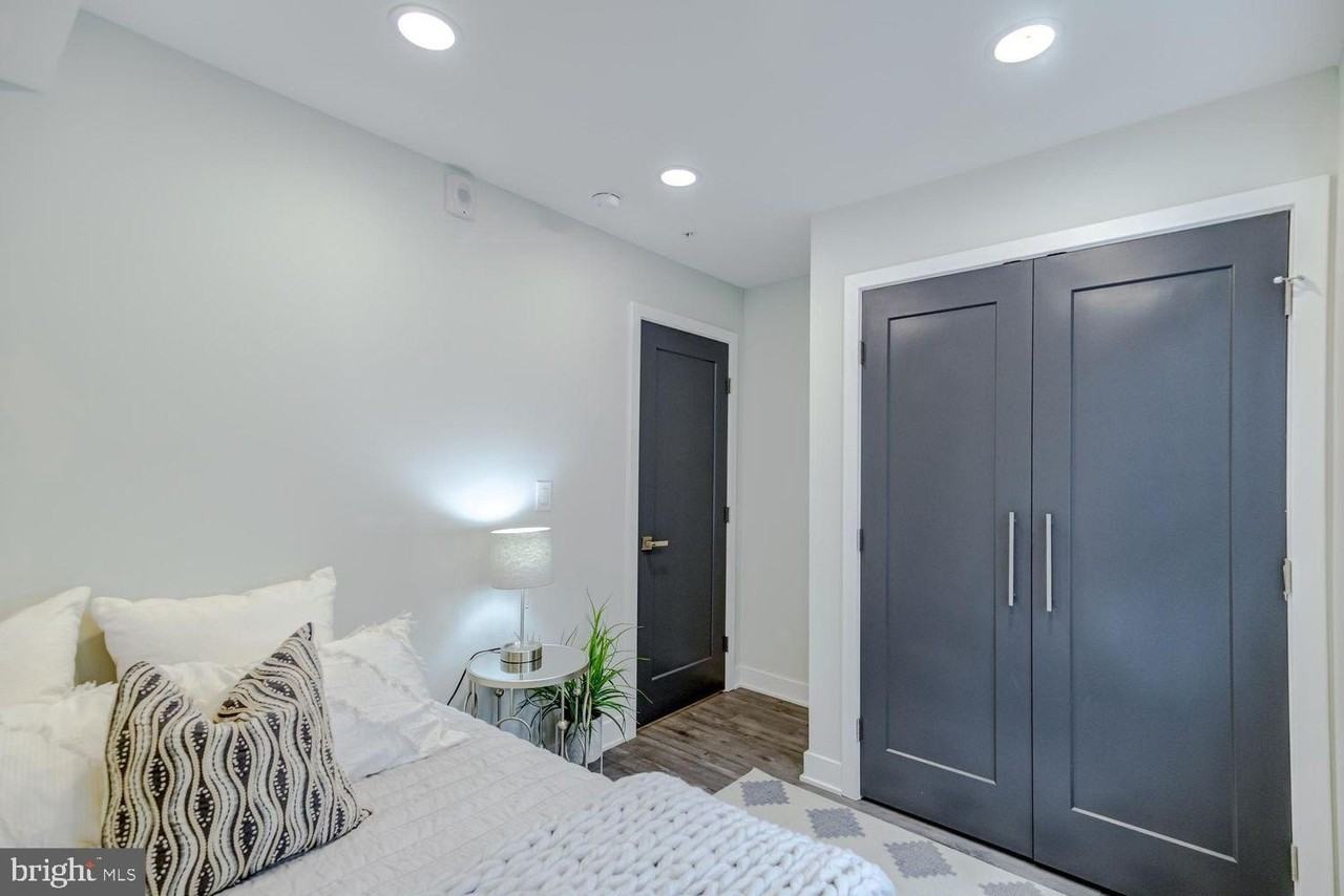 1420 Eastern Ave Ne Apt 5c #5C - Photo 4 of 7