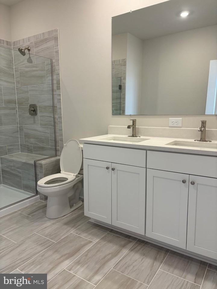 29253 Oxford Drive - Photo 7 of 10