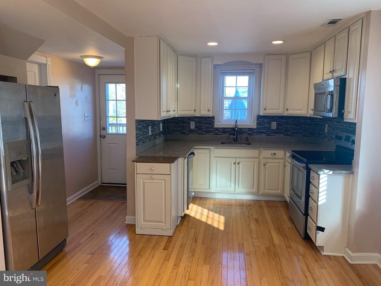 781 Powhatan Beach Road - Photo 7 of 24