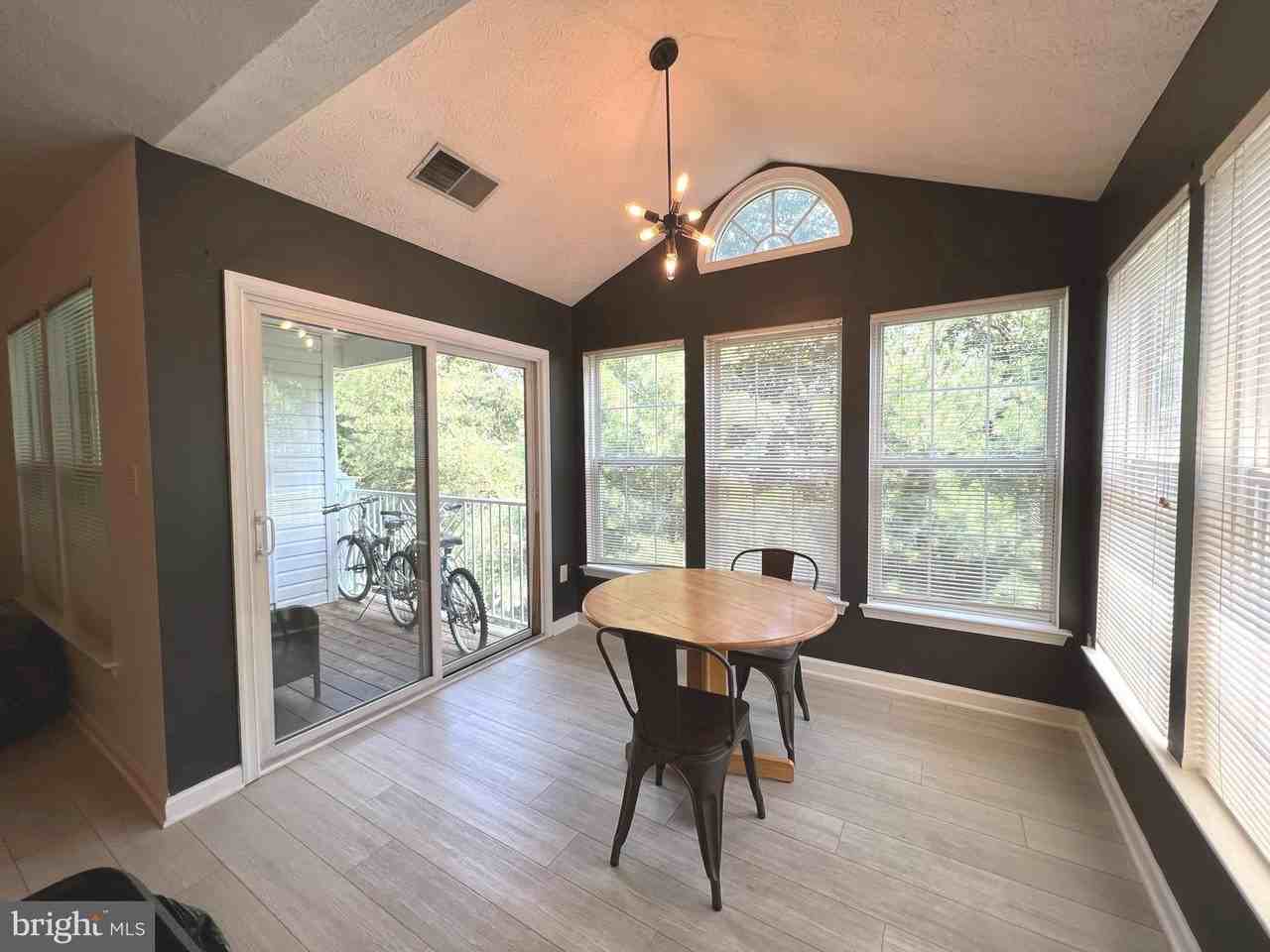 2400 Autumn Harvest Court #303 - Photo 6 of 15