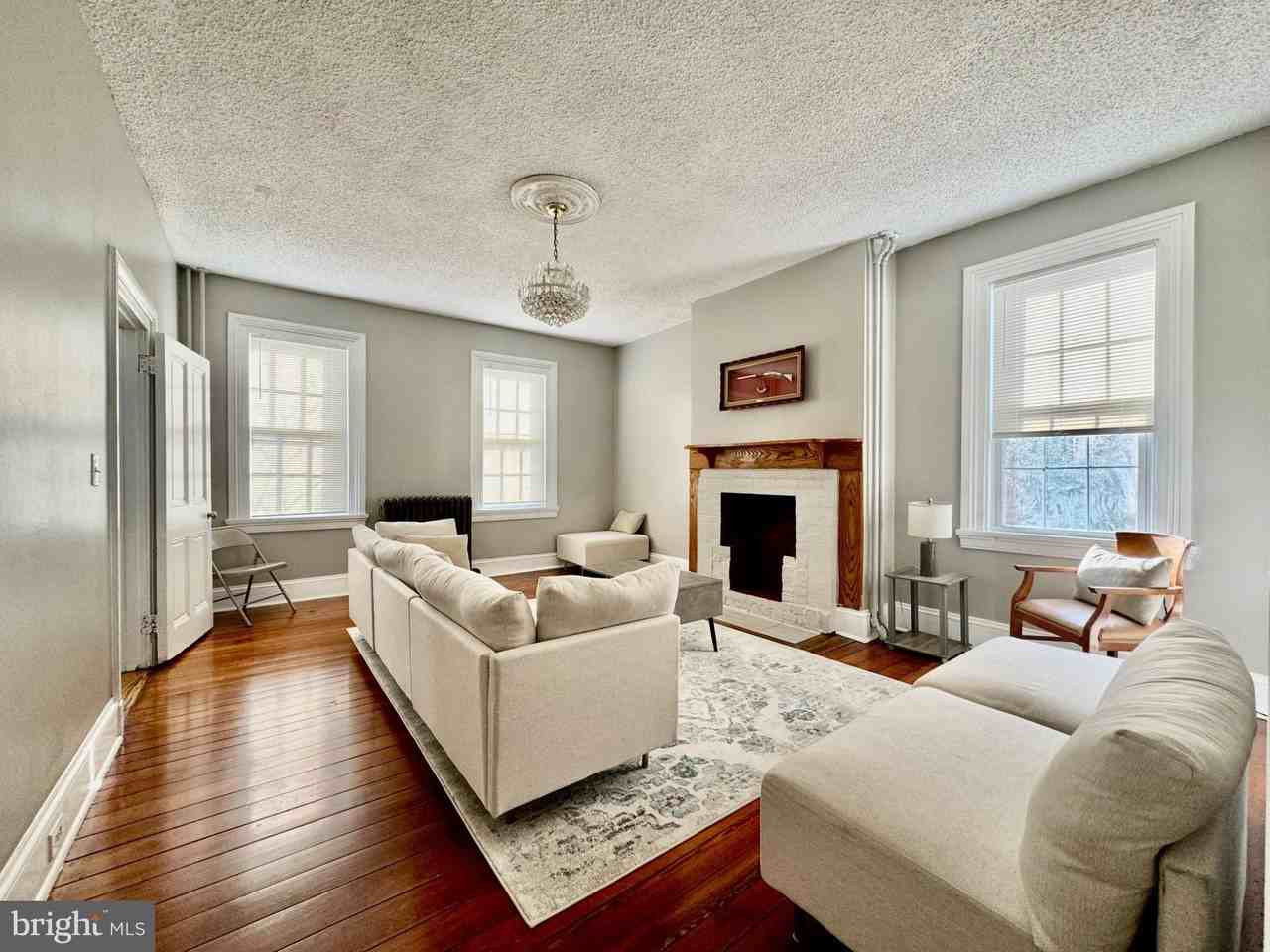 3210 Harford Road - Photo 3 of 33