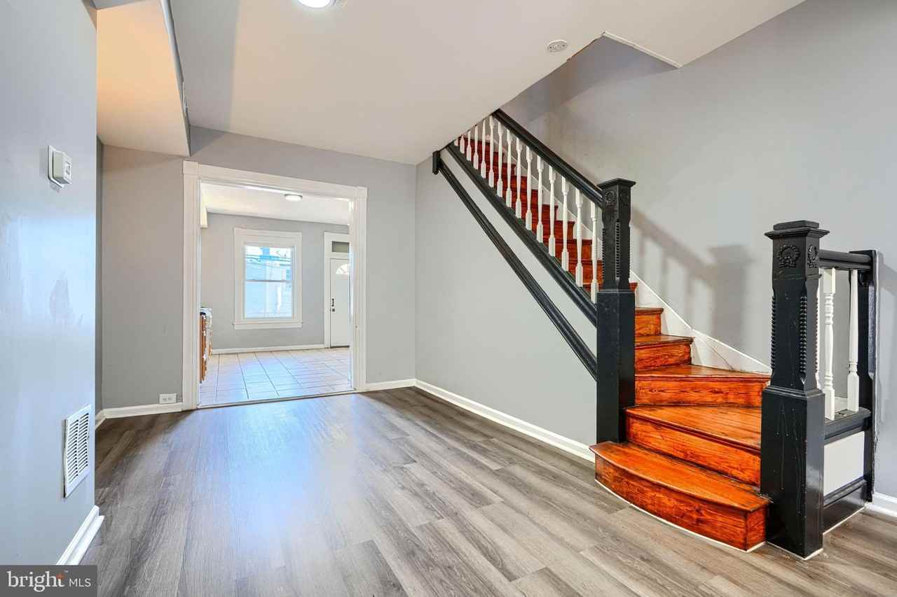 424 North Linwood Avenue - Photo 5 of 28