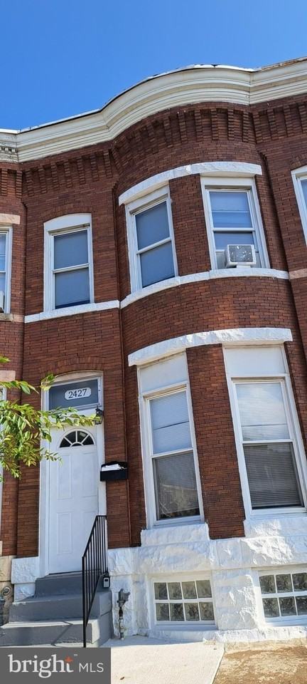 2427 East Federal Street