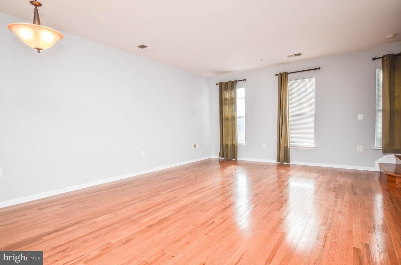 116 Moore Drive - Photo 3 of 34