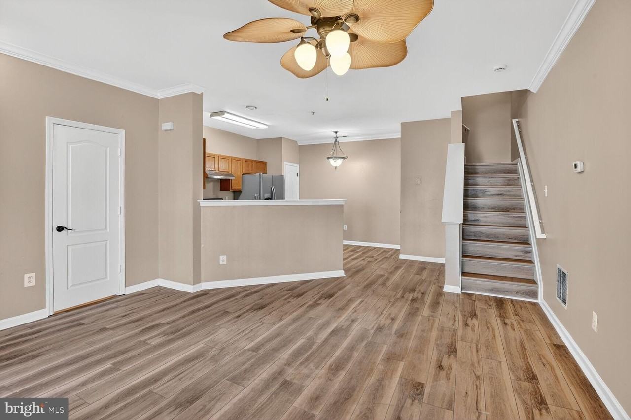 4011 Estevez Court - Photo 2 of 20