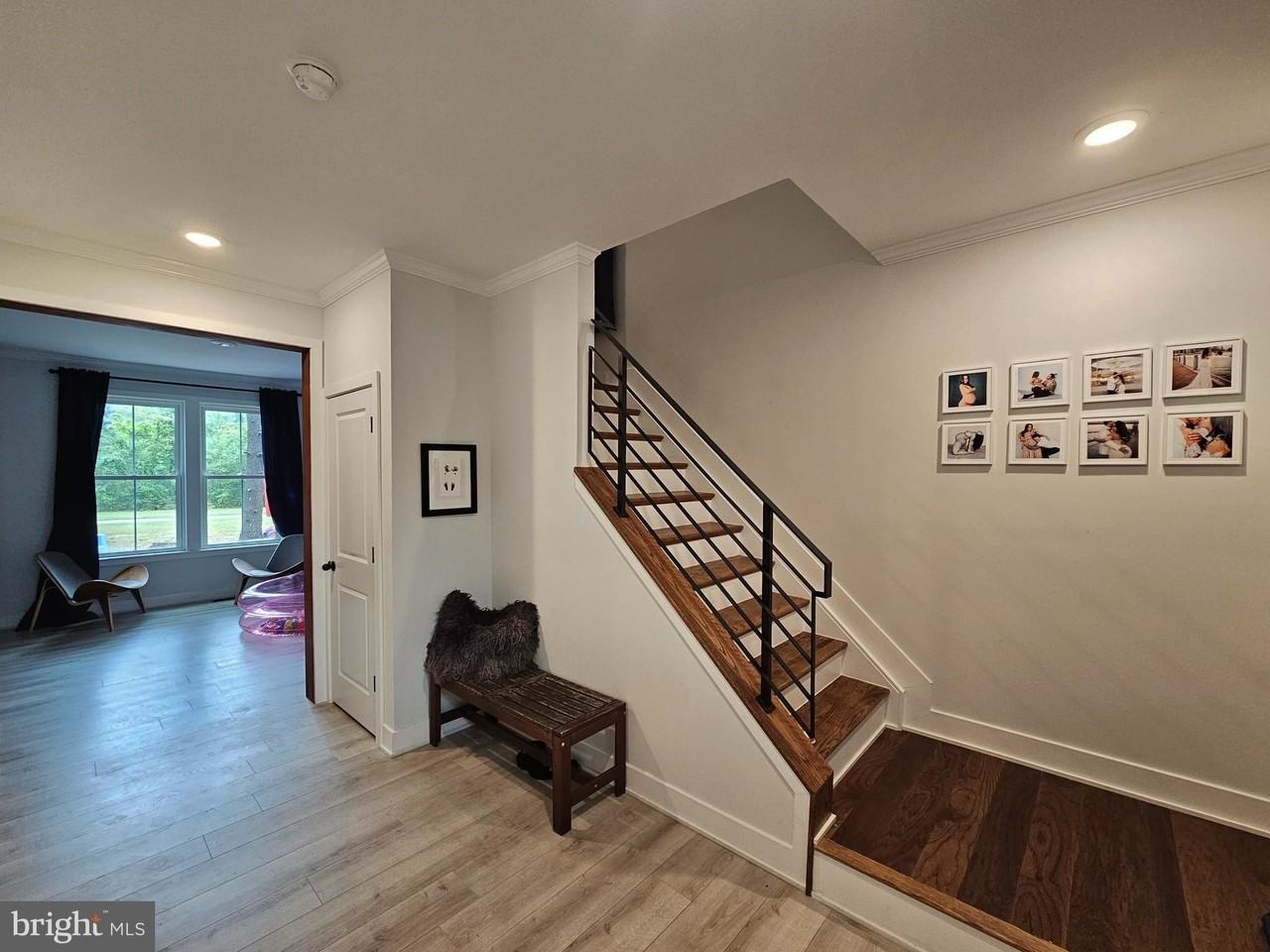 470 Waterfords Edge Ct - Photo 3 of 16