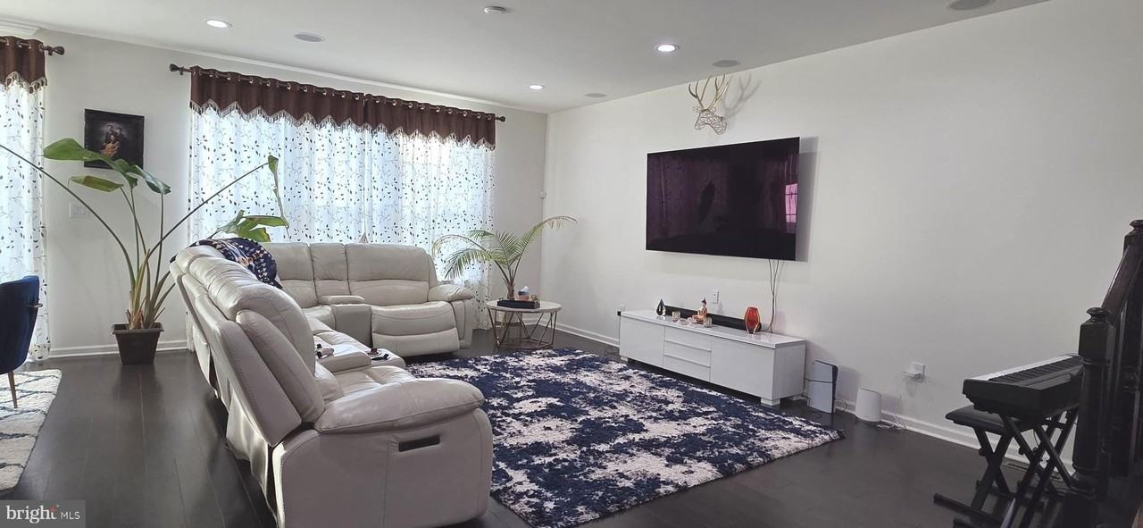 39 Periwinkle Drive #9 - Photo 7 of 22