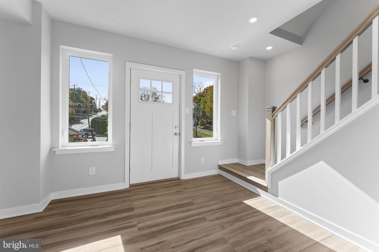 153 Old Lincoln Hwy - Photo 2 of 19