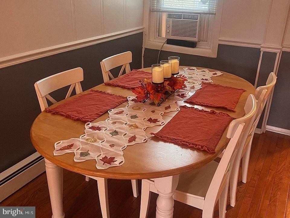 540 West High Street - Photo 2 of 4