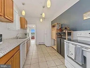 540 West High Street - Photo 3 of 4