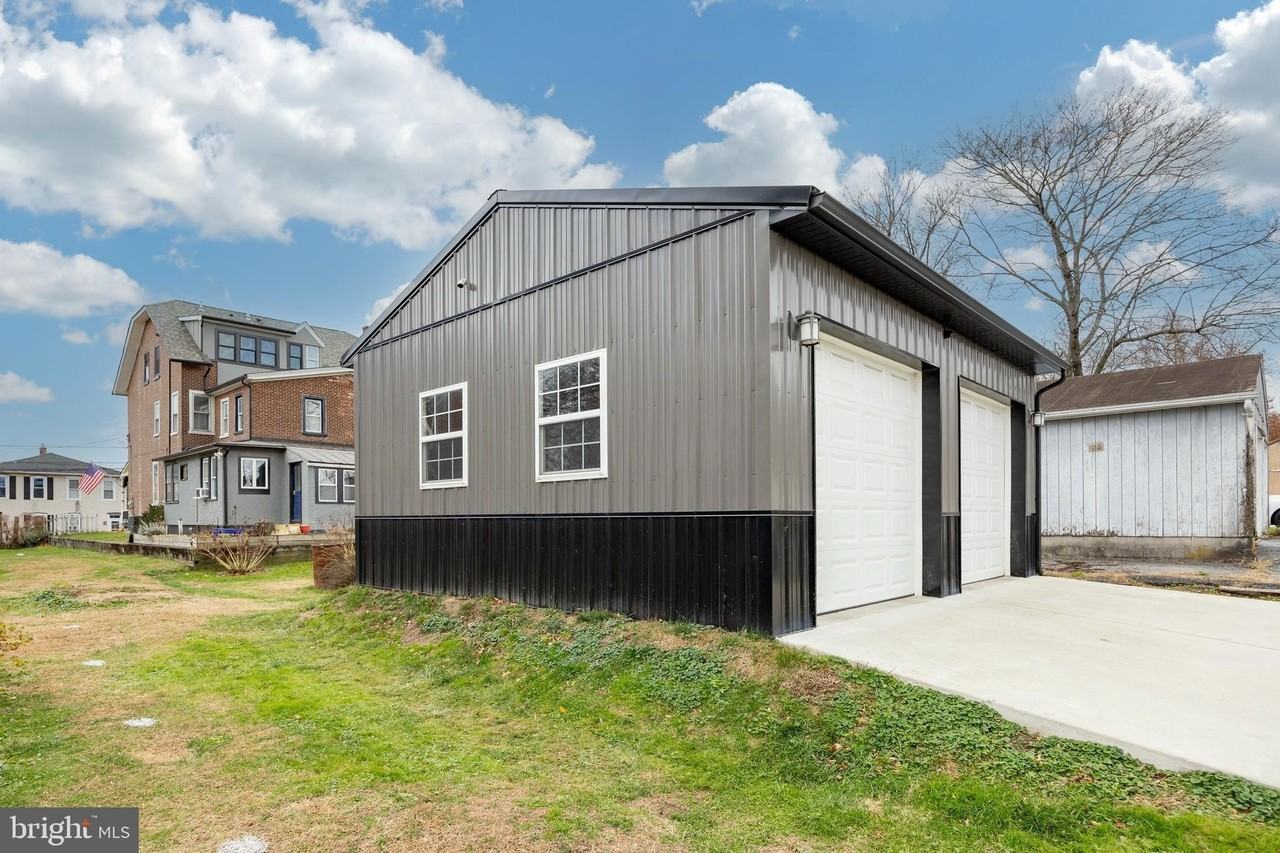 313 Chestnut St - Photo 6 of 38