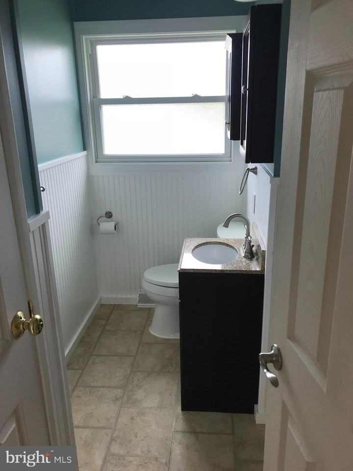 46 E Lemon St - Photo 7 of 8