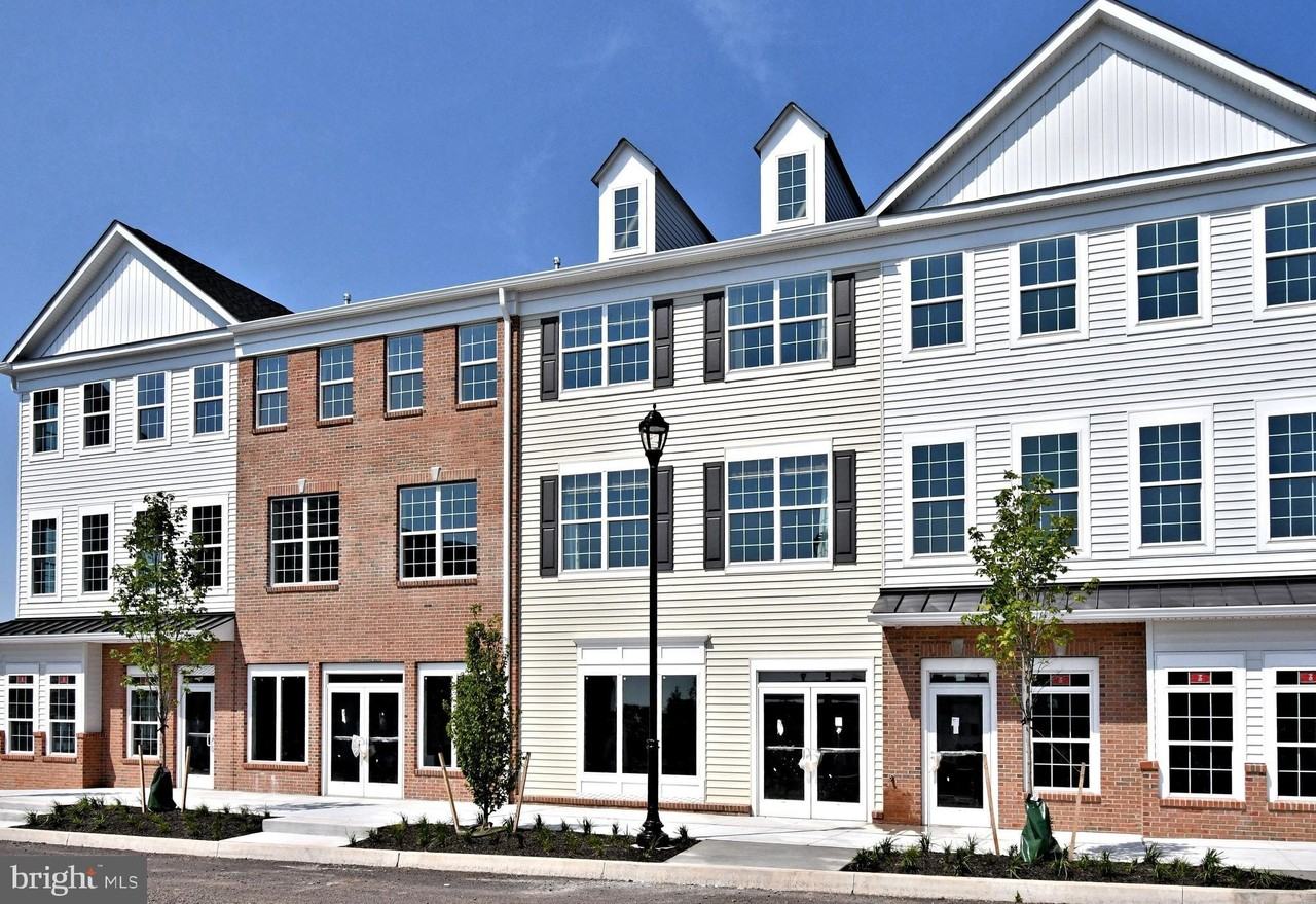 200 Souders Way - Photo 2 of 50